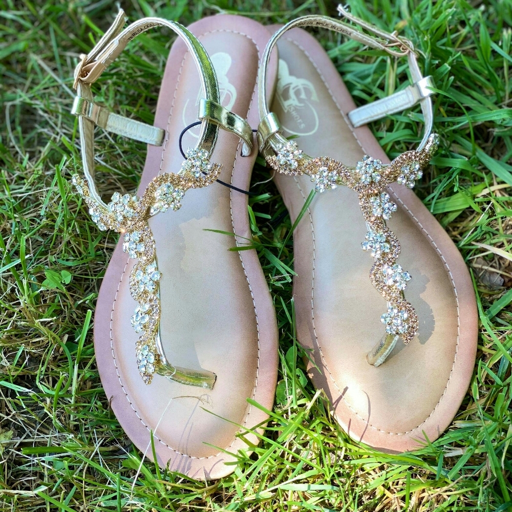 Shose - Picture 2 of 3